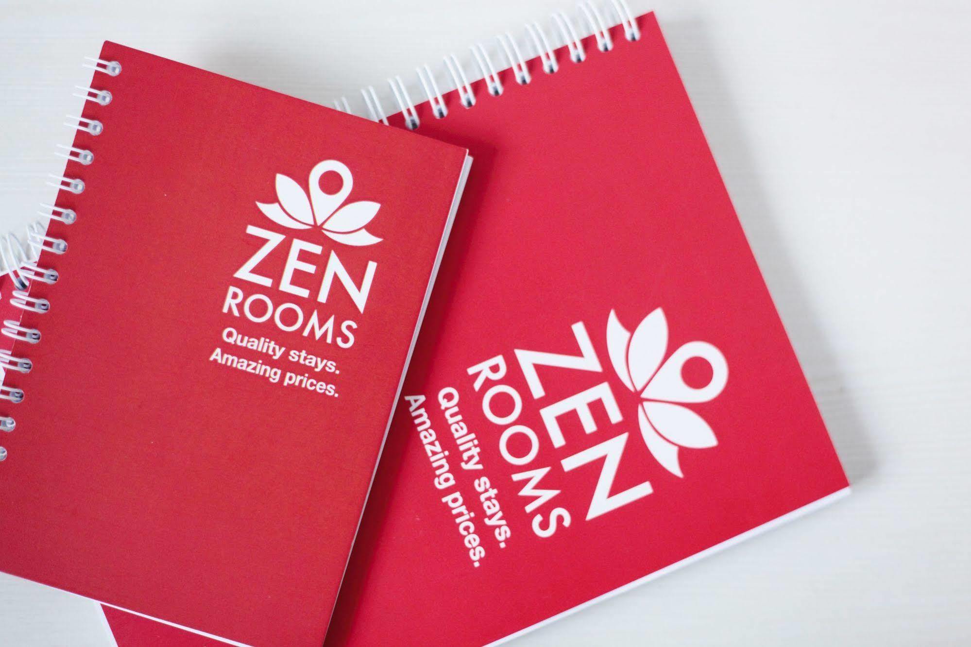 Zen Rooms Yaowarat Soi 7 Bangkok Bagian luar foto